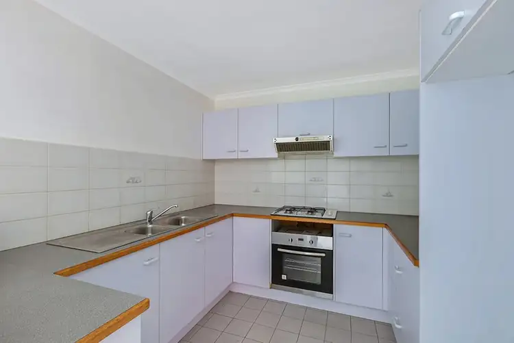 Second view of Homely unit listing, 2/62 Golf Links Drive, Mill Park VIC 3082