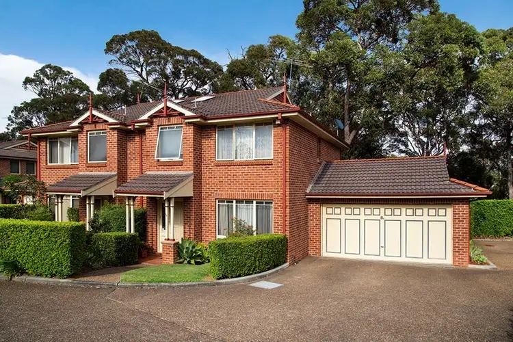 8B Bassett Place, Menai NSW 2234