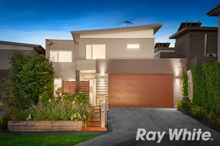 4 Braeburn Parade, Rowville VIC 3178