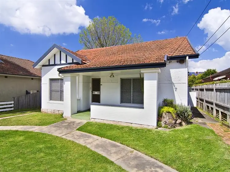 30 Alexander Avenue, Willoughby NSW 2068