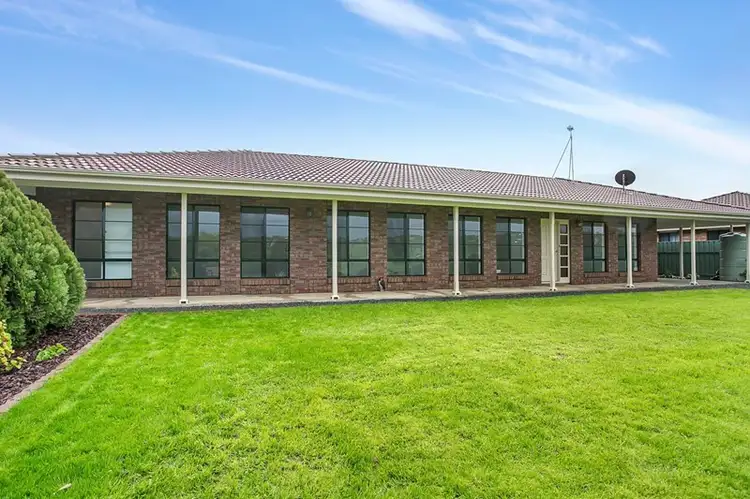 Fourth view of Homely house listing, 4 Featherstone Drive, Huntfield Heights SA 5163