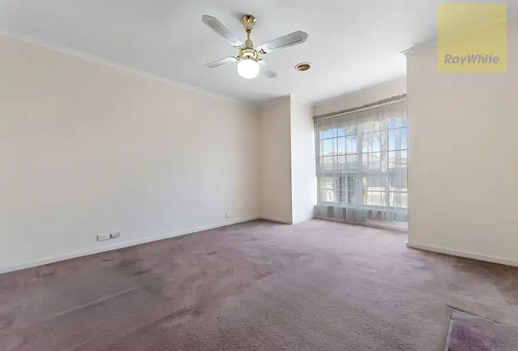 Fourth view of Homely house listing, 6 Prentice Court, Roxburgh Park VIC 3064