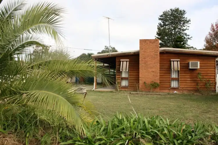 147 Church Street, Corowa NSW 2646