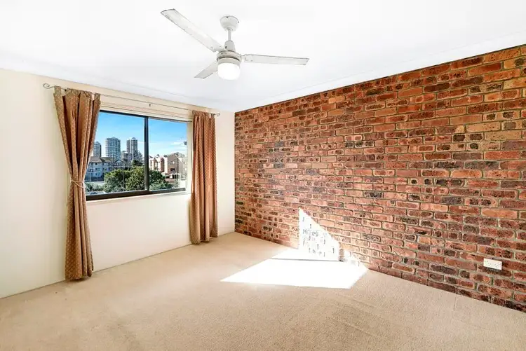 Sixth view of Homely unit listing, 4/76 Brighton Street, Biggera Waters QLD 4216