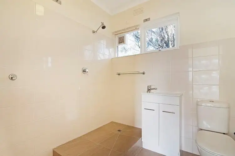 Seventh view of Homely apartment listing, 12/14 - 16 Rennison Street, Parkdale VIC 3195