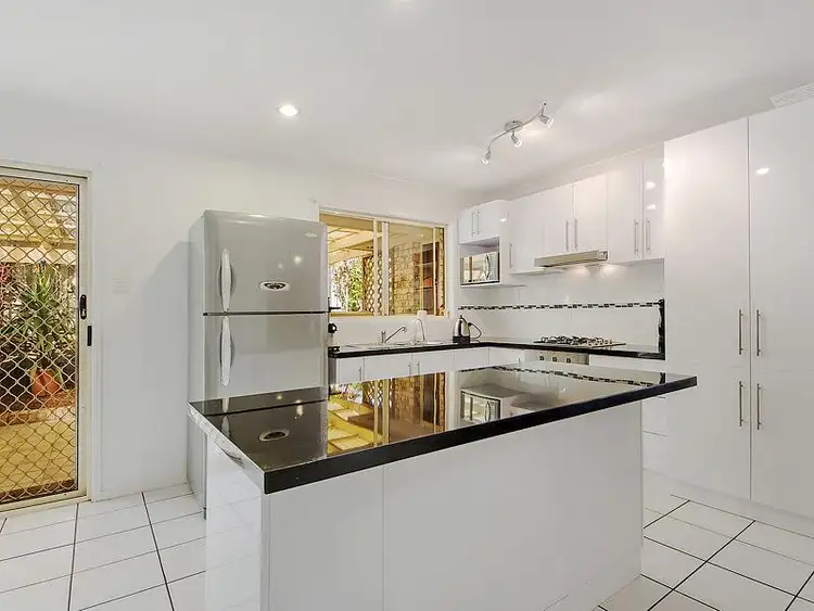 Sixth view of Homely house listing, 9 Sunnybrae Close, Merrimac QLD 4226