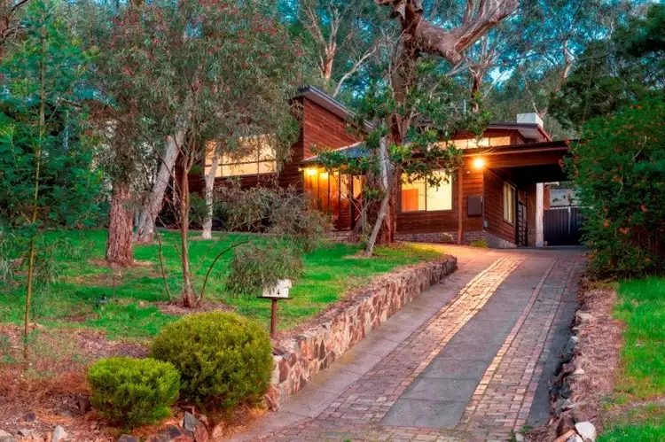 4 Spring Street, Greensborough VIC 3088
