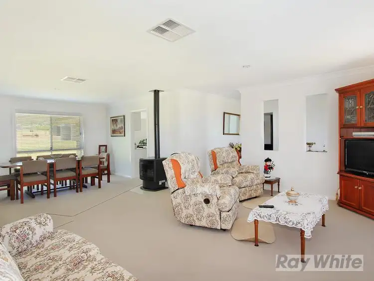 Fourth view of Homely house listing, 4 Conjola Drive, Tamworth NSW 2340