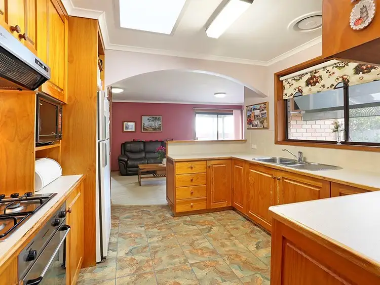 Sixth view of Homely house listing, 22 Moruya Drive, Grovedale VIC 3216