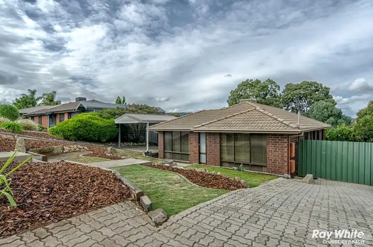 4 Eloise Court, Woodcroft SA 5162