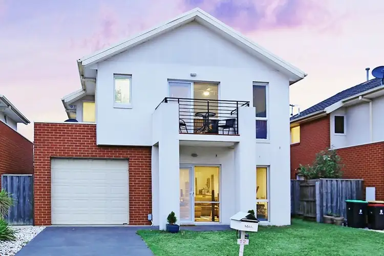12 Piping Lane, Mordialloc VIC 3195