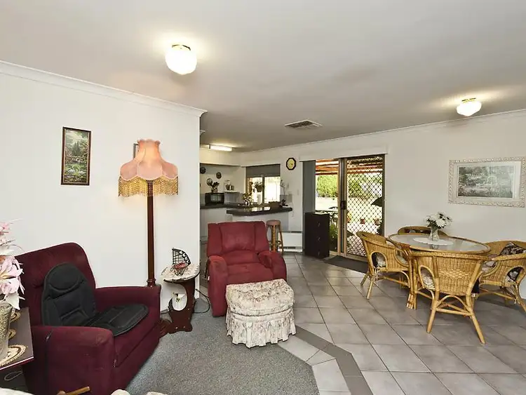 Sixth view of Homely house listing, 92 Woodbridge Drive, Cooloongup WA 6168