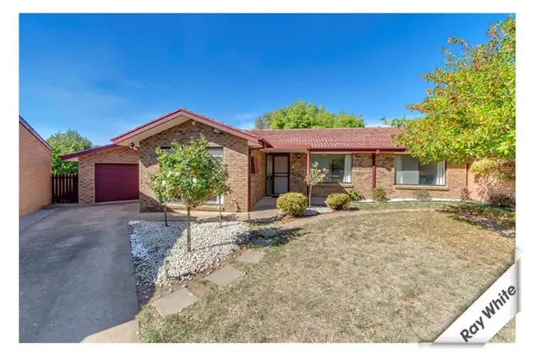 9 Lumholtz Place, Florey ACT 2615