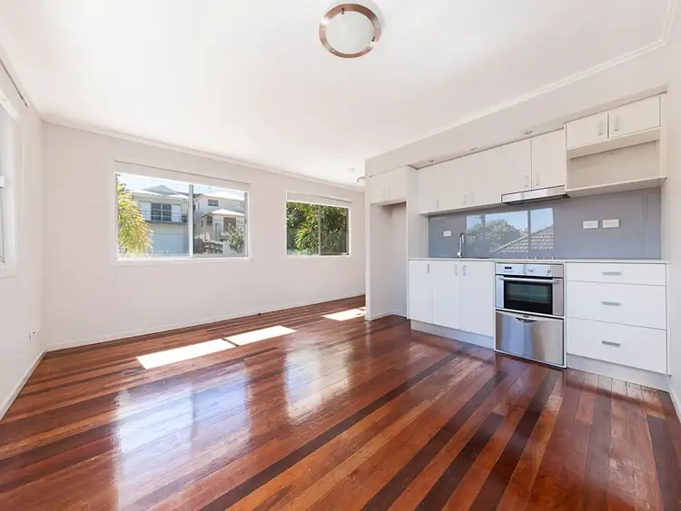 1/15 Cyril Street, Camp Hill QLD 4152