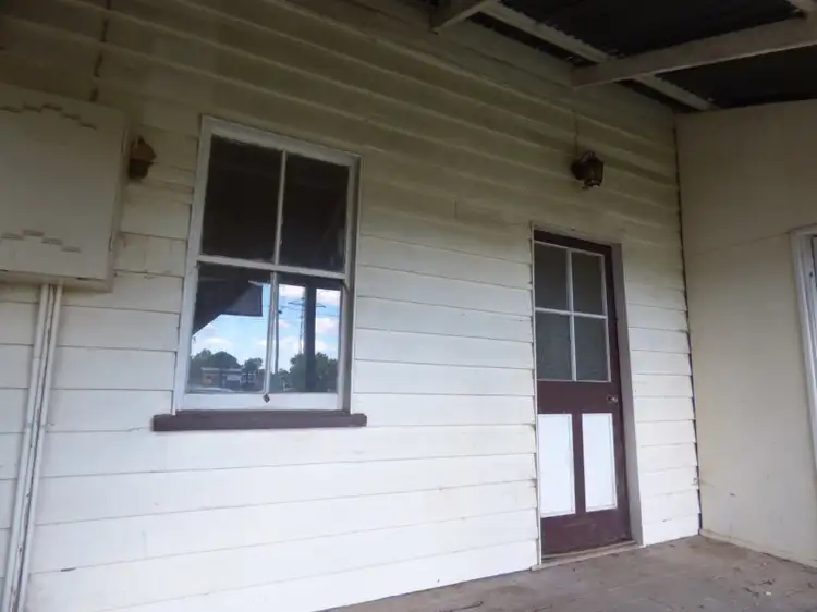 51 Station Street, Roma QLD 4455