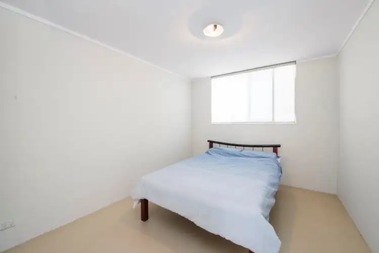 Sixth view of Homely unit listing, 7/8 Duet Drive, Mermaid Waters QLD 4218