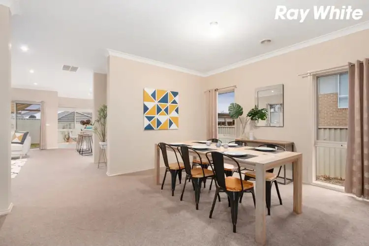 Fifth view of Homely house listing, 3 Cottage Link, Pakenham VIC 3810