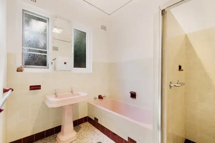 Seventh view of Homely house listing, 25 Glendale Road, Turramurra NSW 2074