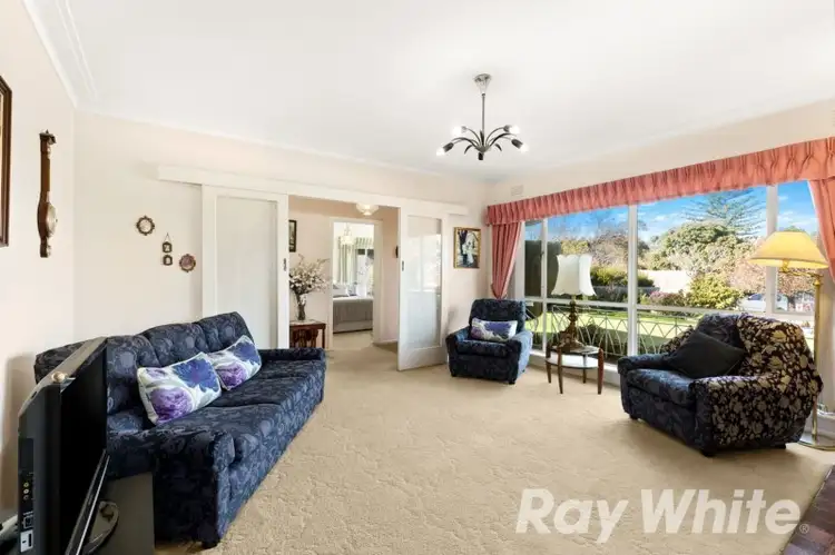 Fourth view of Homely house listing, 7 Graham Court, Macleod VIC 3085