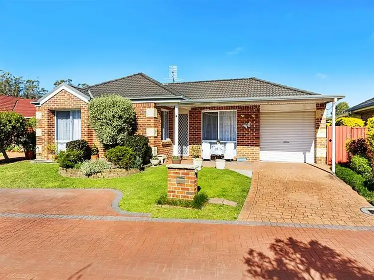 5 Carrington Close, Berkeley Vale NSW 2261