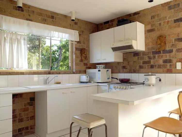 Sixth view of Homely apartment listing, 2/50 Douglas Street, Greenslopes QLD 4120