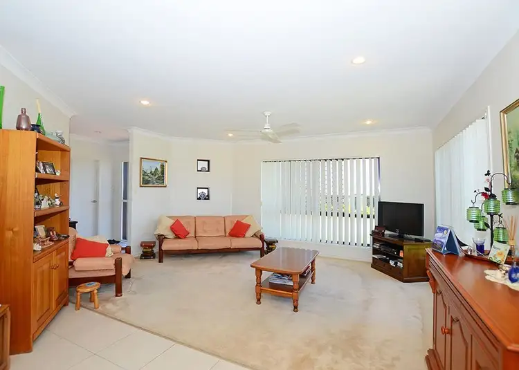 Second view of Homely house listing, 5 Bayridge Heights Drive, Nikenbah QLD 4655