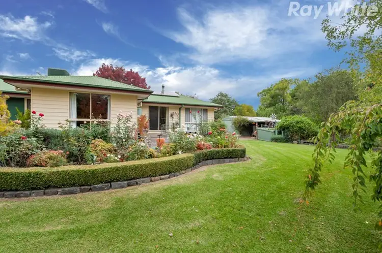 12 Marshbank Street, Yea VIC 3717