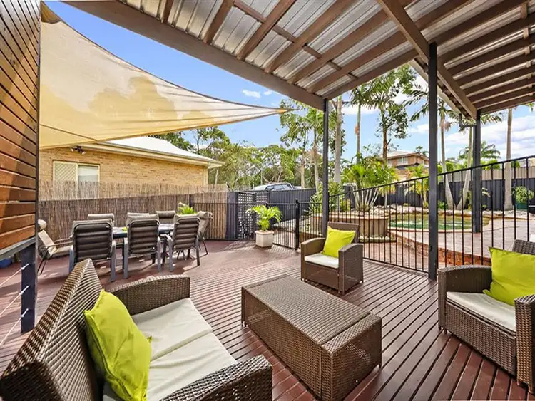 9 Hector Street, Illawong NSW 2234