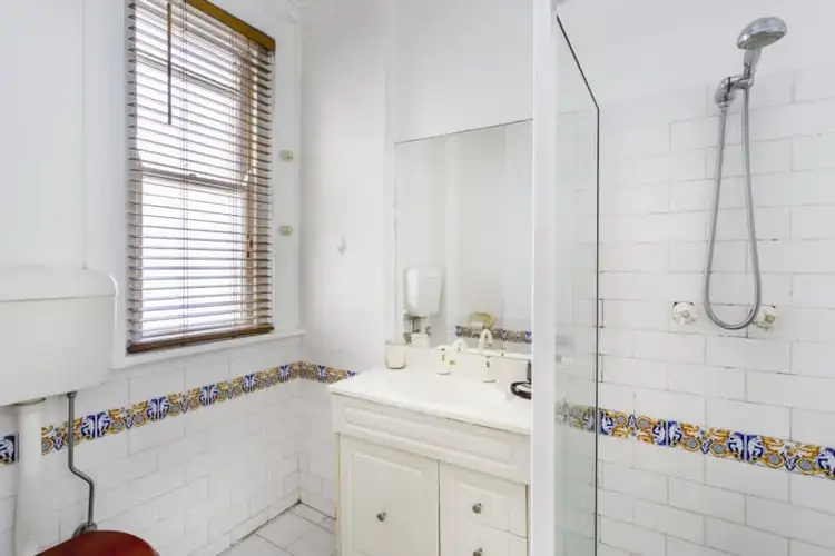 Sixth view of Homely apartment listing, 17/38 Roslyn Gardens, Rushcutters Bay NSW 2011