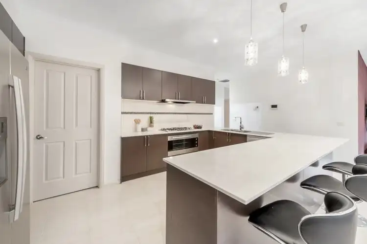 Third view of Homely house listing, 31 Thorngrove Avenue, Craigieburn VIC 3064