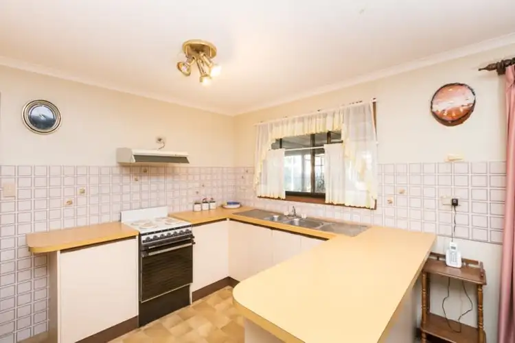 Second view of Homely house listing, 9 Swan Place, Mildura VIC 3500