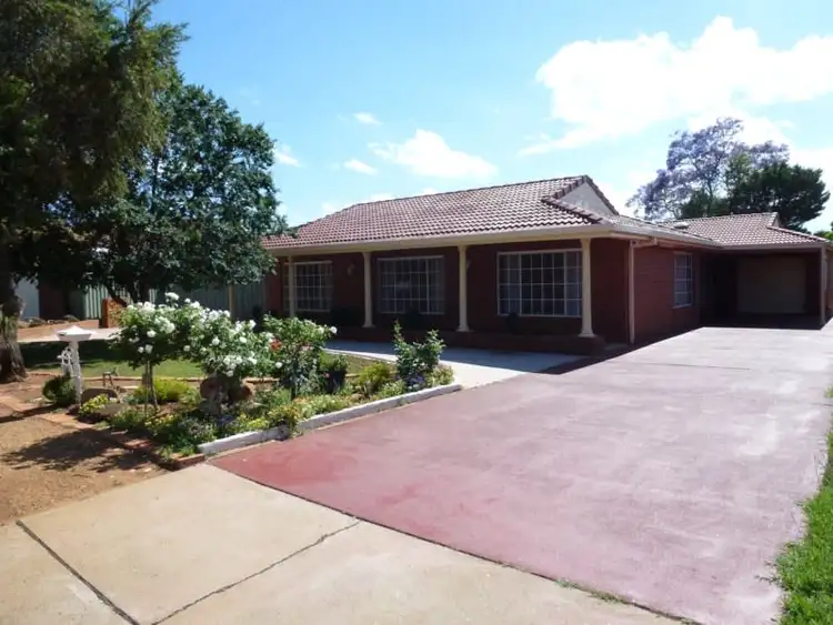 36 Lawson Street, Dubbo NSW 2830