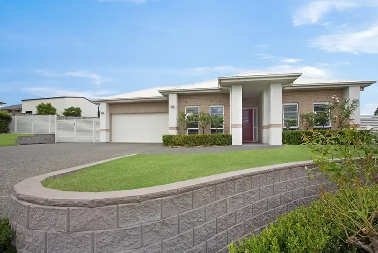Second view of Homely house listing, 3 Galeff Place, Bolwarra Heights NSW 2320