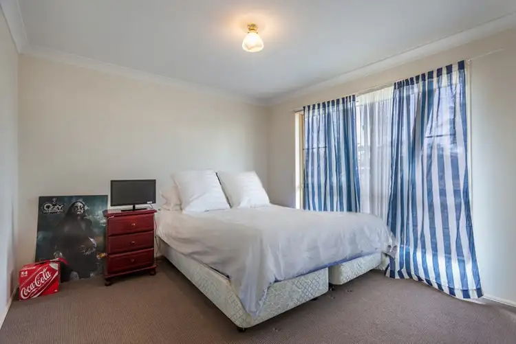 Fifth view of Homely house listing, 8 Oaklands Court, Glenvale QLD 4350