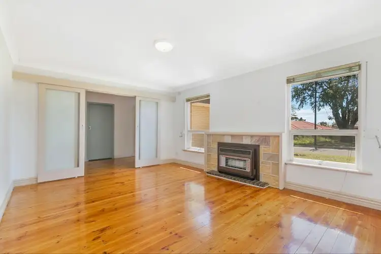 Fourth view of Homely house listing, 4 Stewart Avenue, Hackham SA 5163