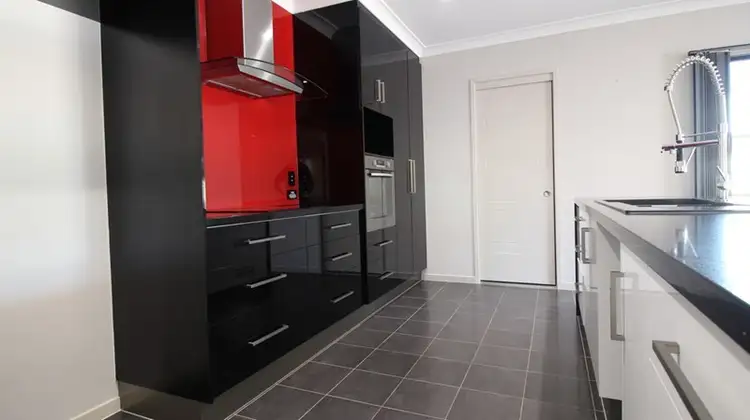 Fourth view of Homely house listing, 30 Park Avenue, Emerald QLD 4720