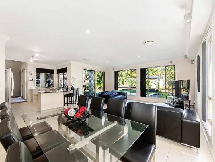 Sixth view of Homely house listing, 2 Selsey Court, Arundel QLD 4214