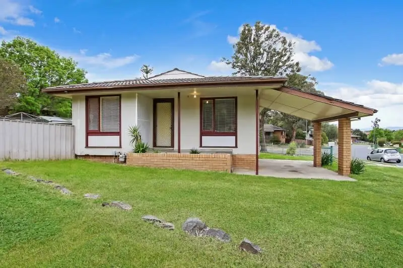 Main view of Homely house listing, 70 Kurrajong Crescent, West Albury NSW 2640