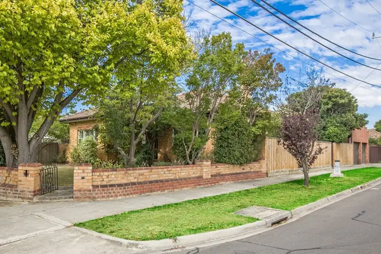 Second view of Homely house listing, 31 Acheron Avenue, Reservoir VIC 3073