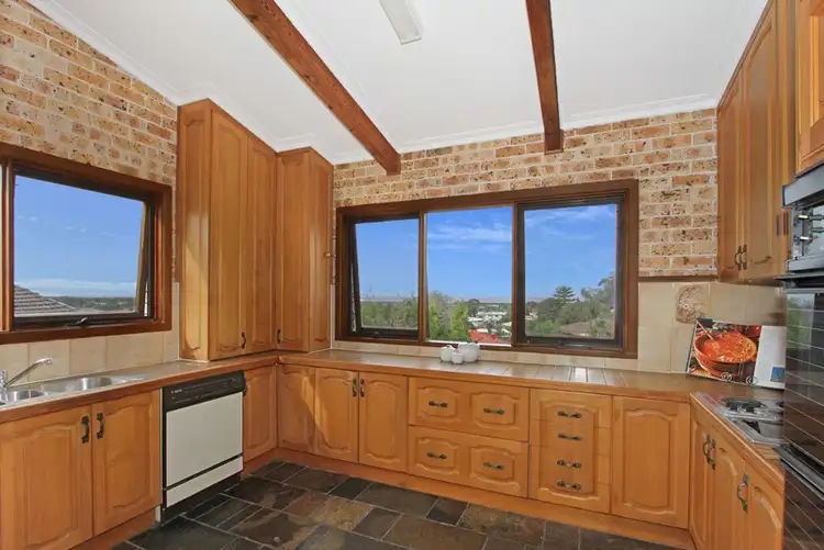 Seventh view of Homely house listing, 29 Peace Crescent, Balgownie NSW 2519