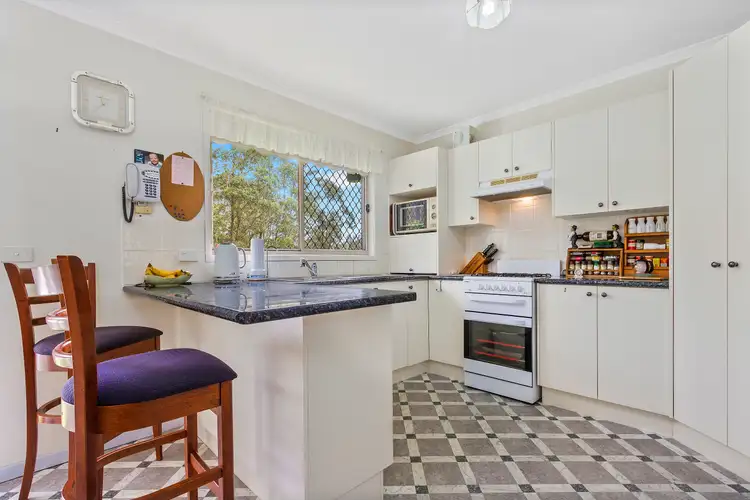Fourth view of Homely house listing, 10 Sandpiper Place, Catalina NSW 2536