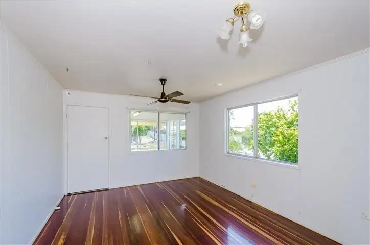 Fifth view of Homely house listing, 10 Whiting Street, Toolooa QLD 4680