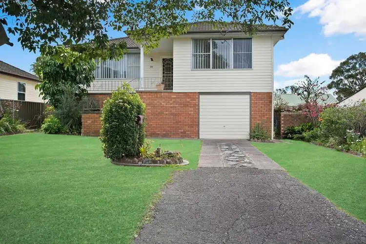 74 Robert Street, Tenambit NSW 2323