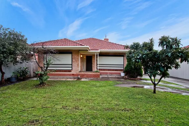 16 Green Road, Woodville West SA 5011