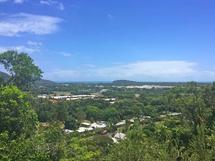 18 Jarda Street, Smithfield QLD 4878