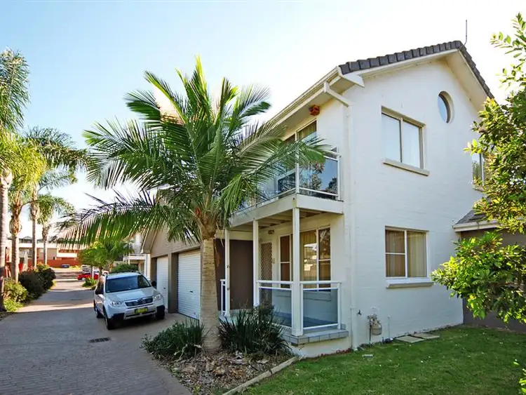 Second view of Homely house listing, 4/24 Wentworth Street, Shellharbour NSW 2529
