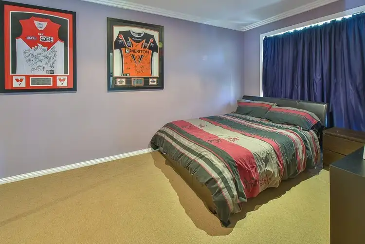 Fifth view of Homely house listing, 4 Poplar Crescent, Bradbury NSW 2560