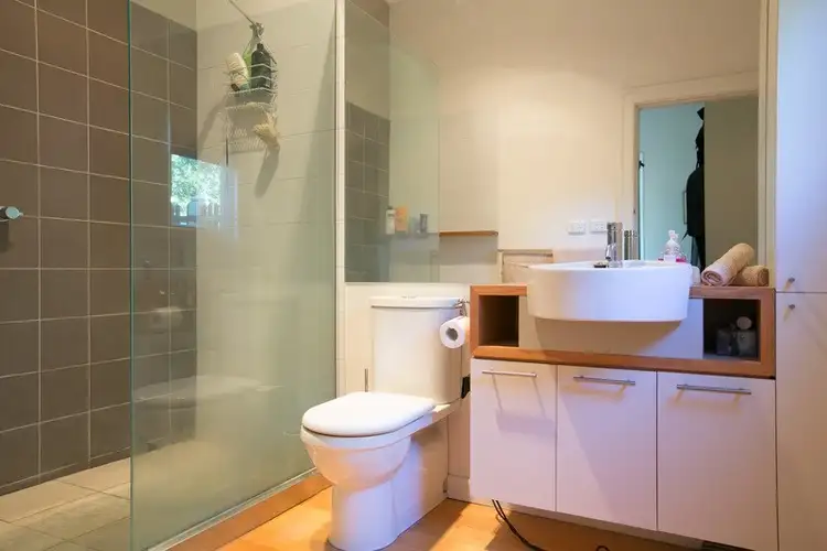 Sixth view of Homely house listing, 9 Howard Street, Quarry Hill VIC 3550