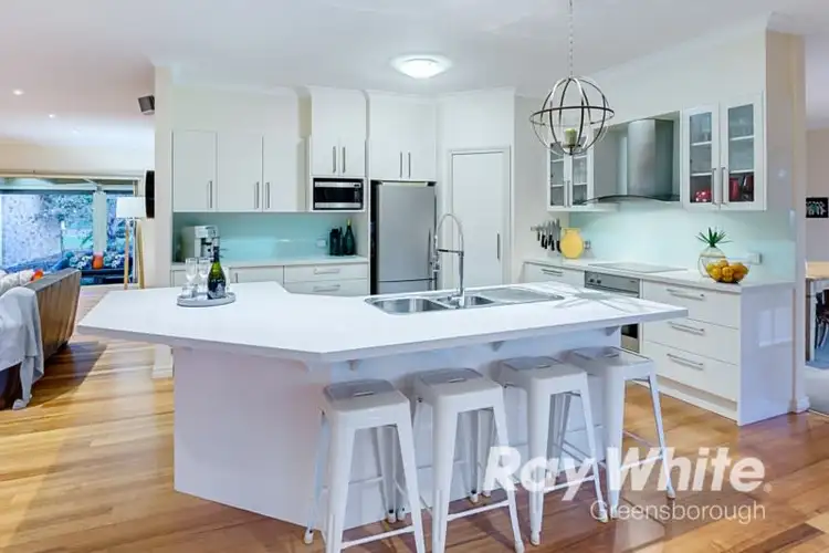 Fifth view of Homely house listing, 2 Jeffrey Drive, Yarrambat VIC 3091