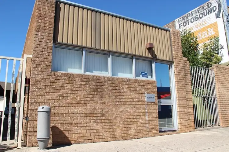 2A William Street, Fairfield NSW 2165
